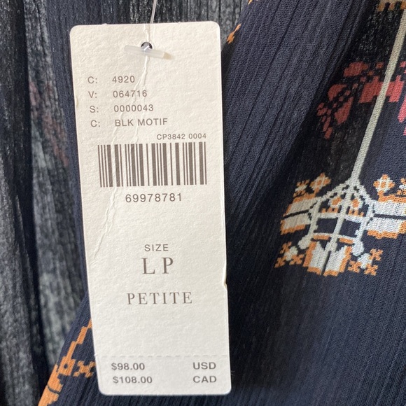 Sheer blouse - Picture 2 of 5